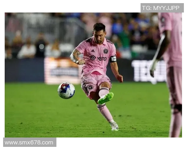 纽约城与新英格兰的激烈对决谁能在赛场上笑到最后